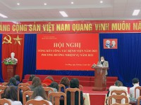 Bs Hà Văn Hoan - TP Công tác xã hội báo cáo tham luận tại Hội nghị