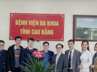 Cụm thi đua số 2 Đoàn khối cơ  quan và doanh nghiệp tỉnh tặng hoa chúc mừng ngày 27/2 cho Đoàn cơ sở casino online tutbn
.