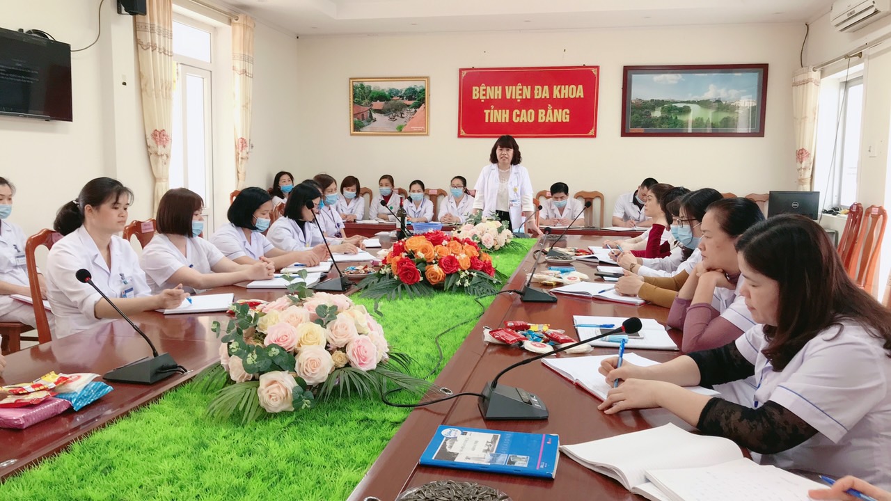 Họp giao ban triển khai công tác điều dưỡng năm 2021