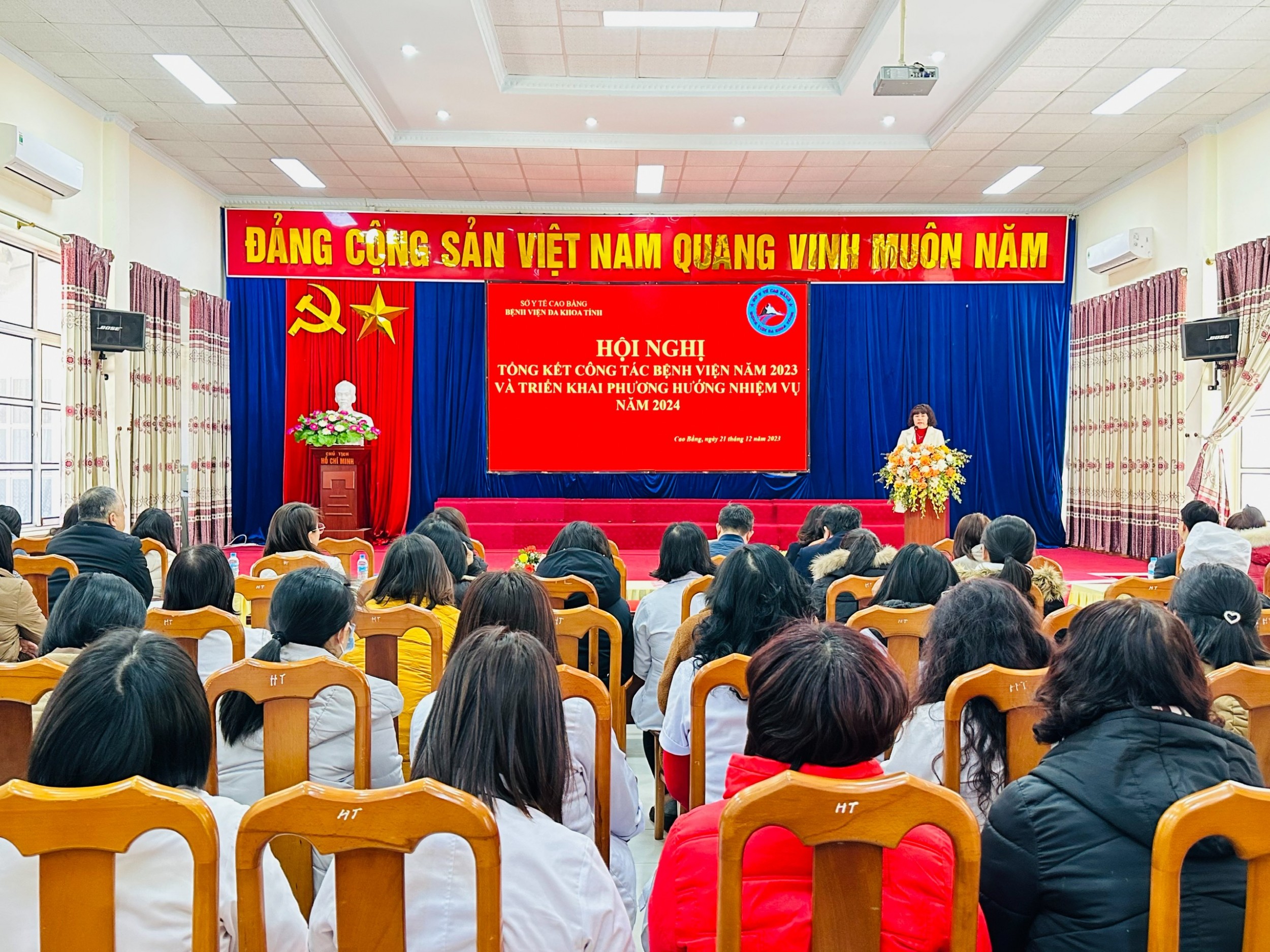 TS.BS Lý Thị Bạch Như, Giám đốc Bệnh viện phát biểu khai mạc Hội nghị.